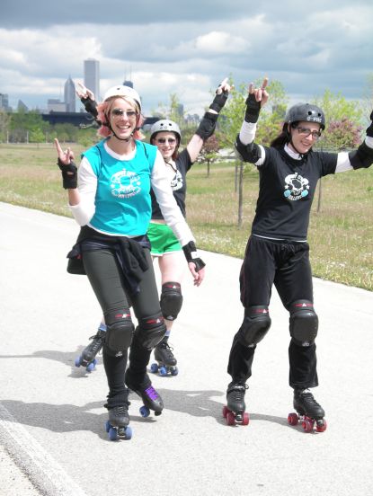 Another team out for a skate, Windy City Rollers.