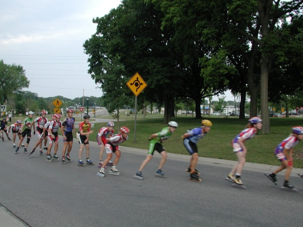 Two Bont women, who came in first on third working their way up the pace line.